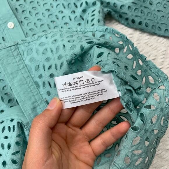 Club Monaco Eyelet Blouse Size XS - Picture 6 of 6